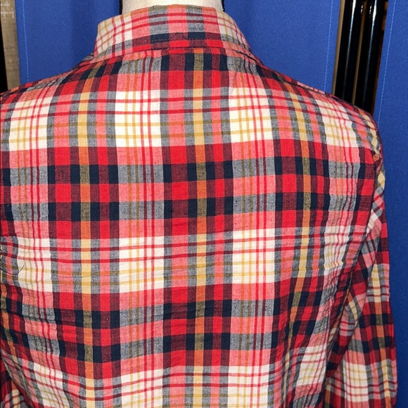 Western Style Plaid Button-Up Shirt - Picture 5 of 7